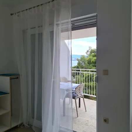 Oasis Of Peace Apartment Omis