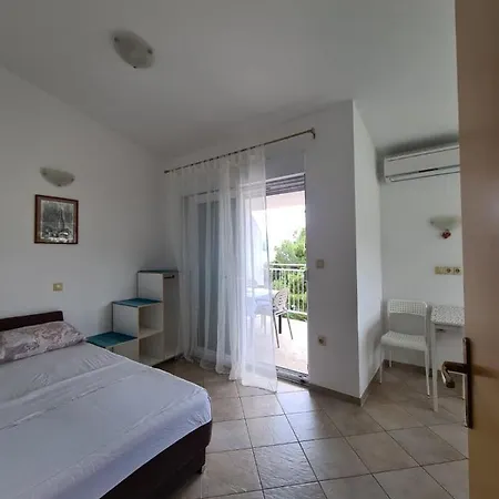 Apartment Oasis Of Peace Omis
